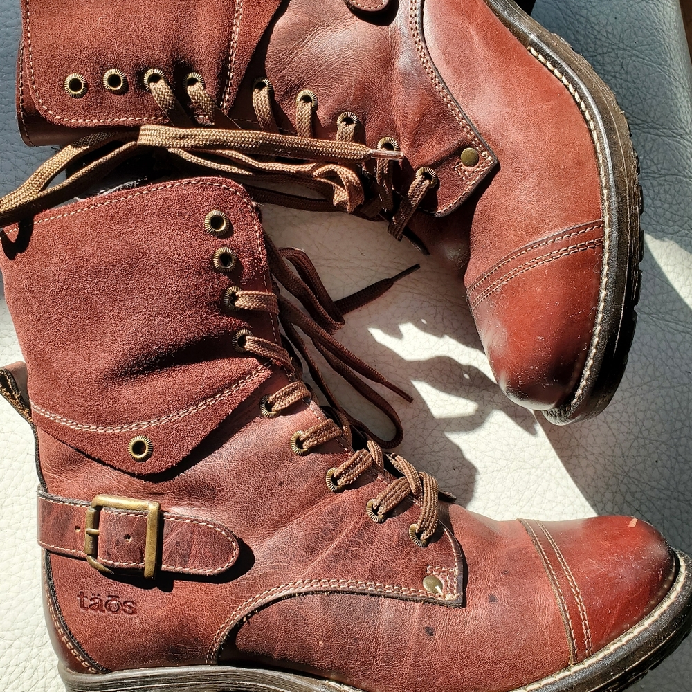 Taos Leather and Suede size 6.5 EU 37